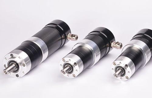 Планетарный редуктор ASTRO APG 5060