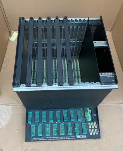 Шасси расширения Triconex 8111