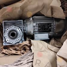 Электродвигатель асинхронный Laipple KEB 63L/4A-IE2-TB-ST05