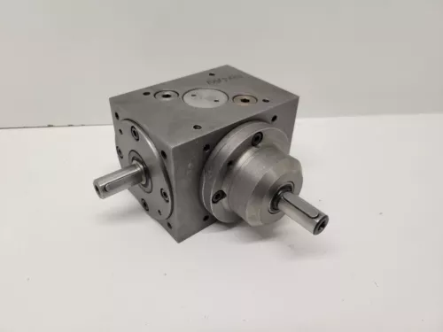 Планетарный редуктор TANDLER 0S4E0.014015