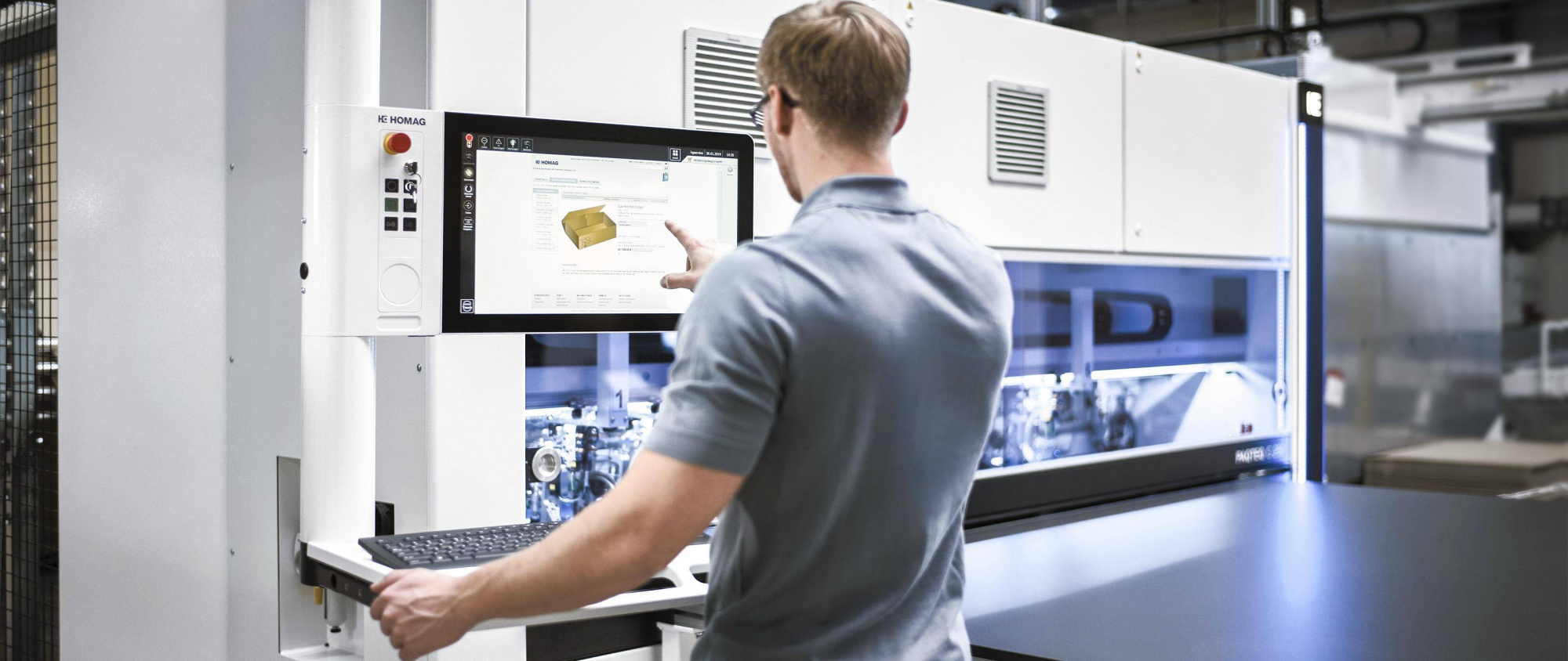 HOMAG Картонорезная машина PAQTEQ C-250